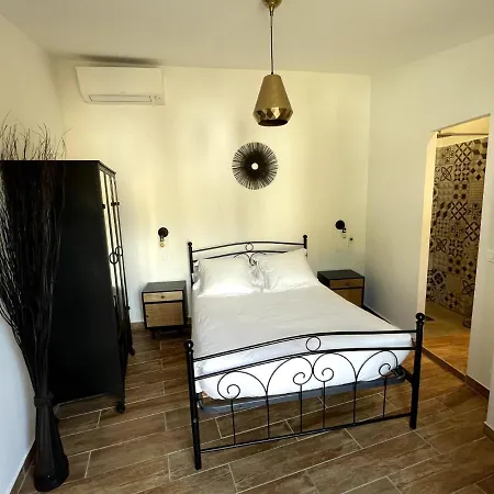 Chambres D'Hotes Casarena Bed and breakfast *